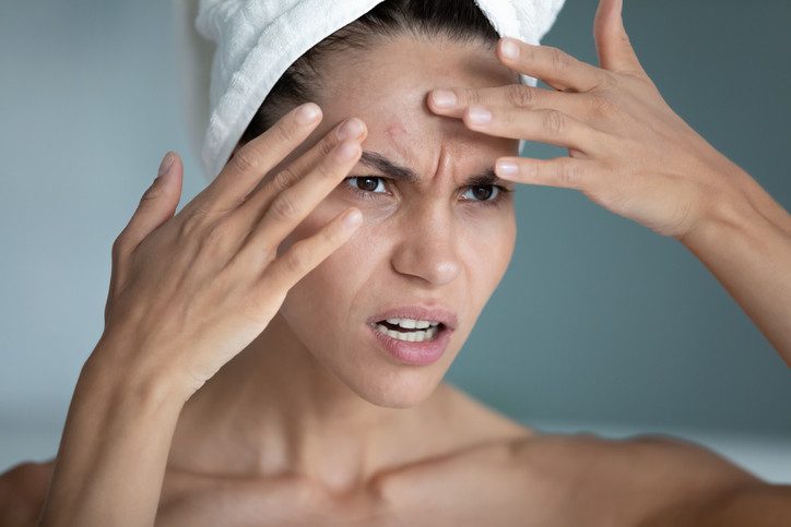 اثرات استرس روی پوست و مو | پیشگیری و درمان